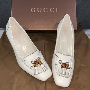 Gucci White Low Heels with Fringe Toe